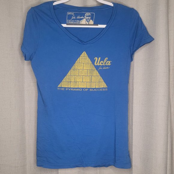 UCLA The Pyramid of Success Womens vneck tee- Medium - Picture 1 of 3